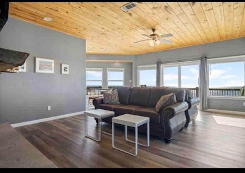 Stunning Beachfront 3 Bedroom Home, Coralmoonbeach Bolivar Peninsula Eksteriør billede